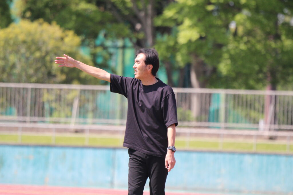 美濃部直彦監督